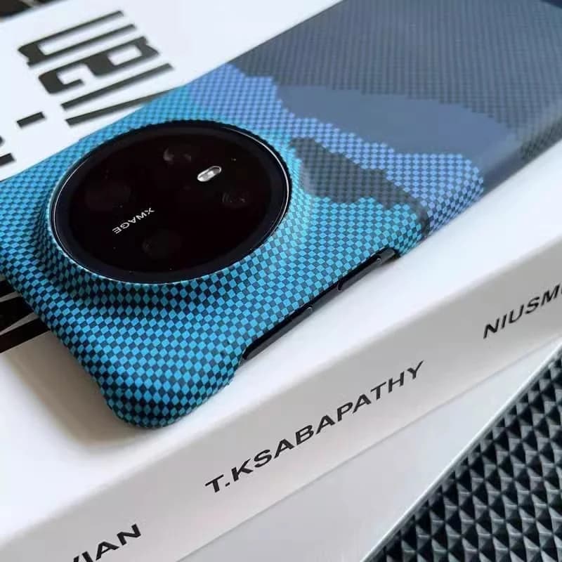 Kevlar MagSafe Case for Huawei Mate 80 Pro – Carbon Weave 3